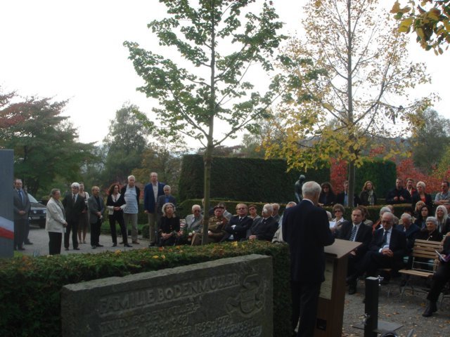 rosenberg_047.jpg